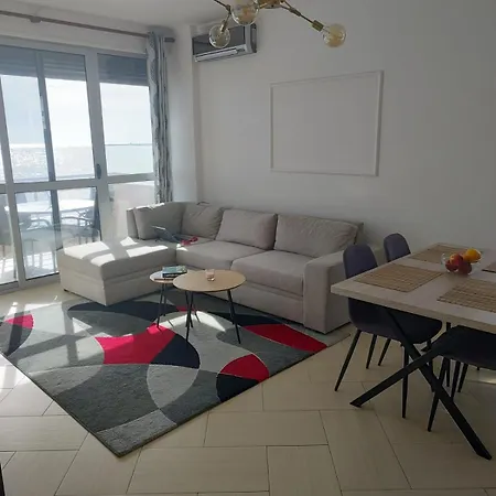 Apartamento Mira 303 *