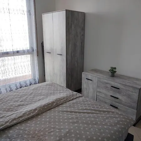 Mira 303 Apartamento