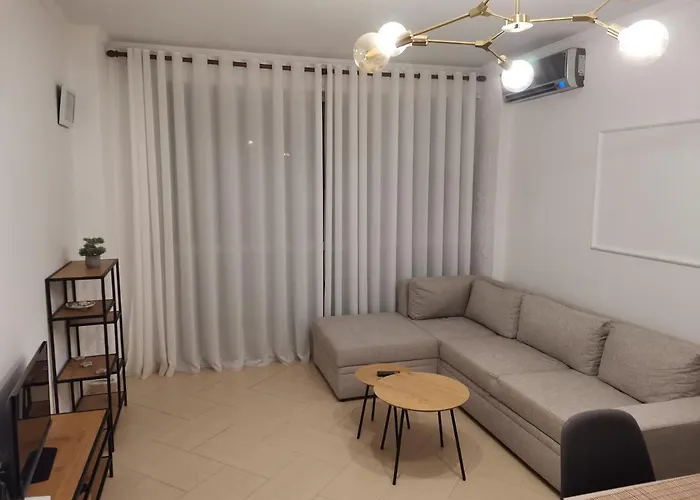 Mira 303 Apartment